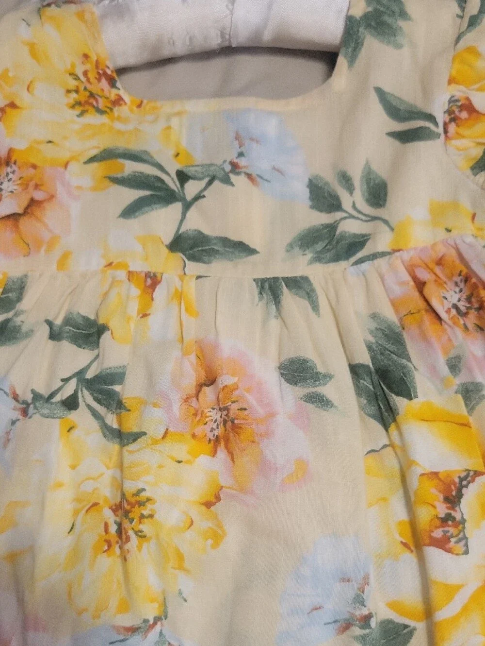 Pretty Old Navy Girls Yellow Floral Button-Front Top